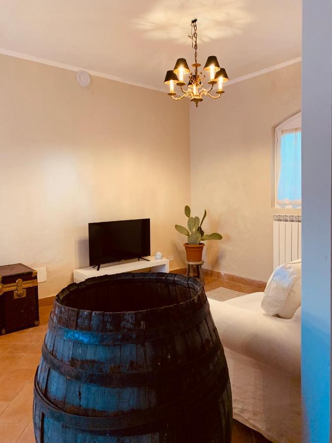 Badia Pavese La Casa Nei Campiヴィラ エクステリア 写真